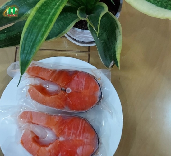 Cá hồi cắt khoanh đông lạnh