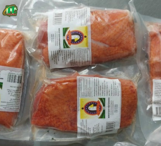 Ức vịt xông khói